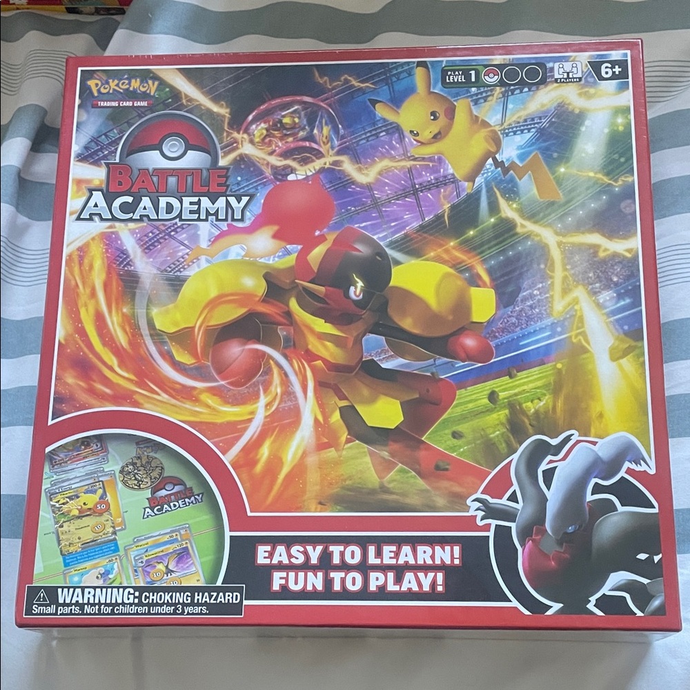 Pokemon Battle Academy - Red, Yellow, Black